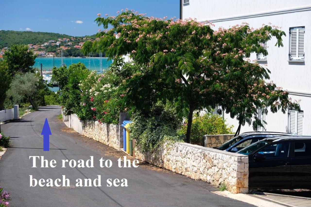 Apartments Coral, Klimno, Island Krk Dış mekan fotoğraf