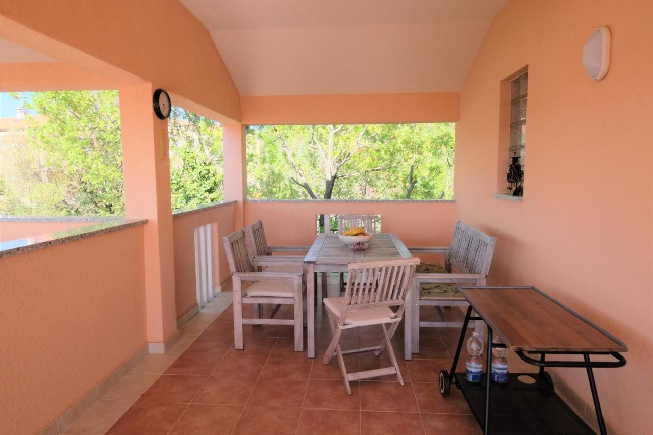 Apartments Coral, Klimno, Island Krk Dış mekan fotoğraf