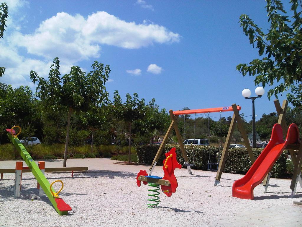 Apartments Coral, Klimno, Island Krk Dış mekan fotoğraf